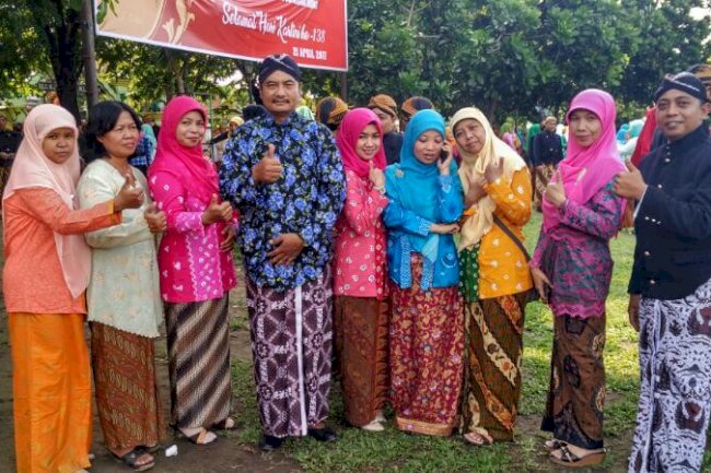 PERINGATAN HARI KARTINI KE-138, DINAS ARSIP KAB. KLATEN IKUTI UPACARA DI ALUN ALUN KLATEN