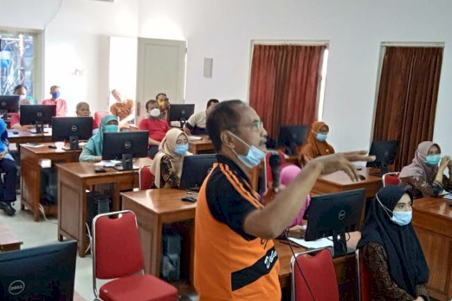 Rapat Sosialisasi Penegakan Disiplin ASN