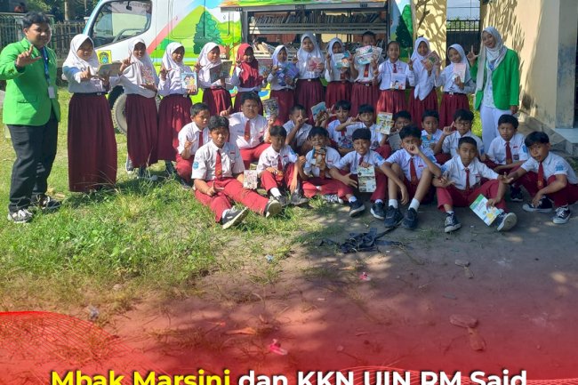 Mbak Marsini dan KKN UIN RM Said Gaungkan Semangat Baca di SDN Gadungan, Wedi