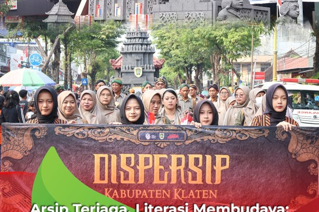 Arsip Terjaga, Literasi Membudaya: Dispersip Klaten Meriahkan Karnaval Pembangunan 2026