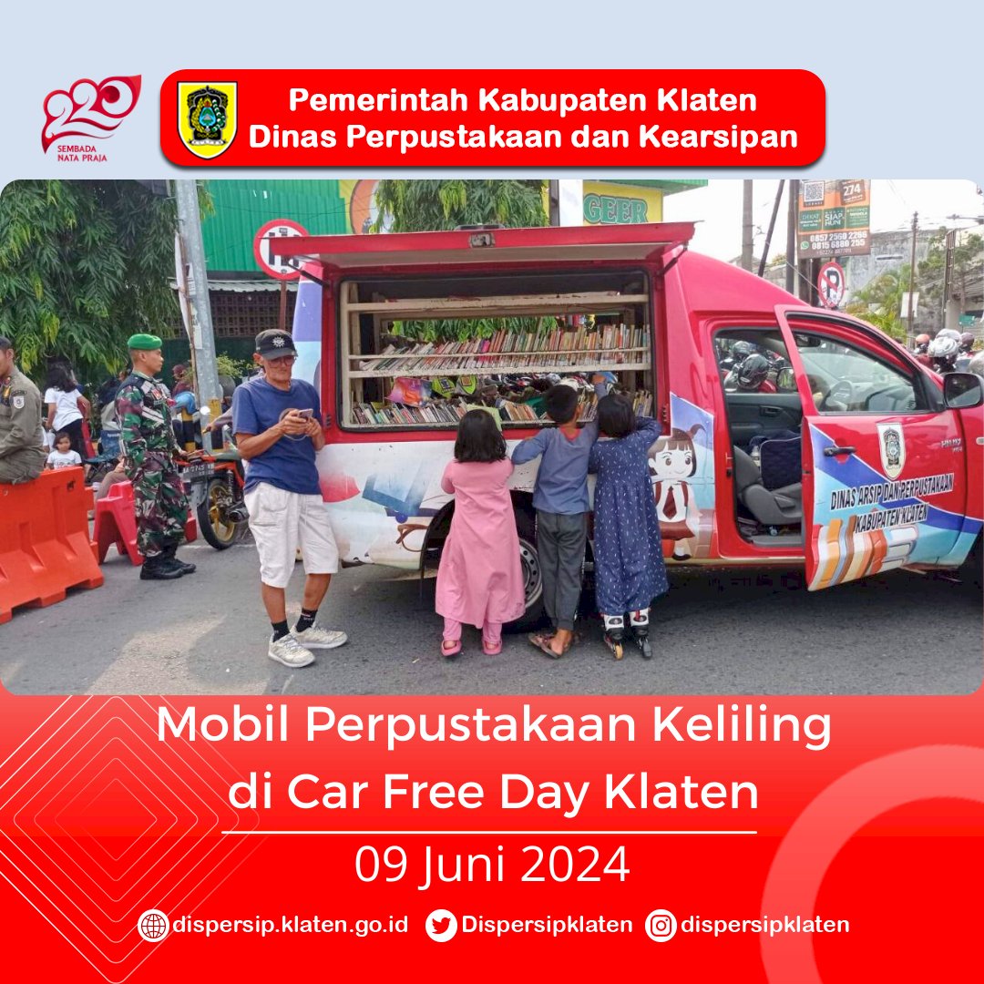 Mobil Perpustakaan di Car Free Day Klaten