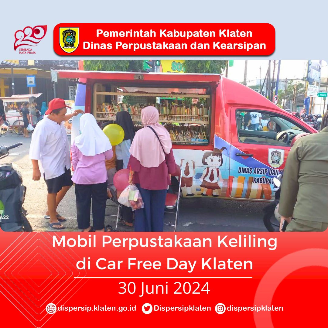 Mobil Perpustakaan di Car Free Day Klaten