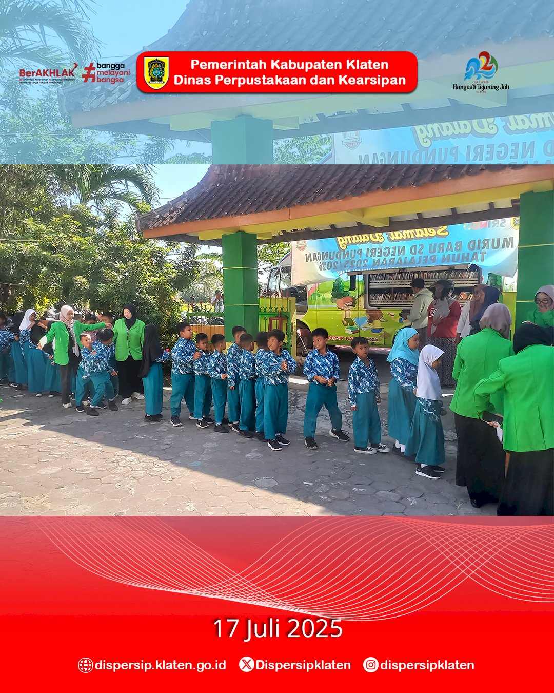 Mbak Marsini dan KKN UIN RM Said Bawa Semangat Baca ke SDN Pundungan, Juwiring