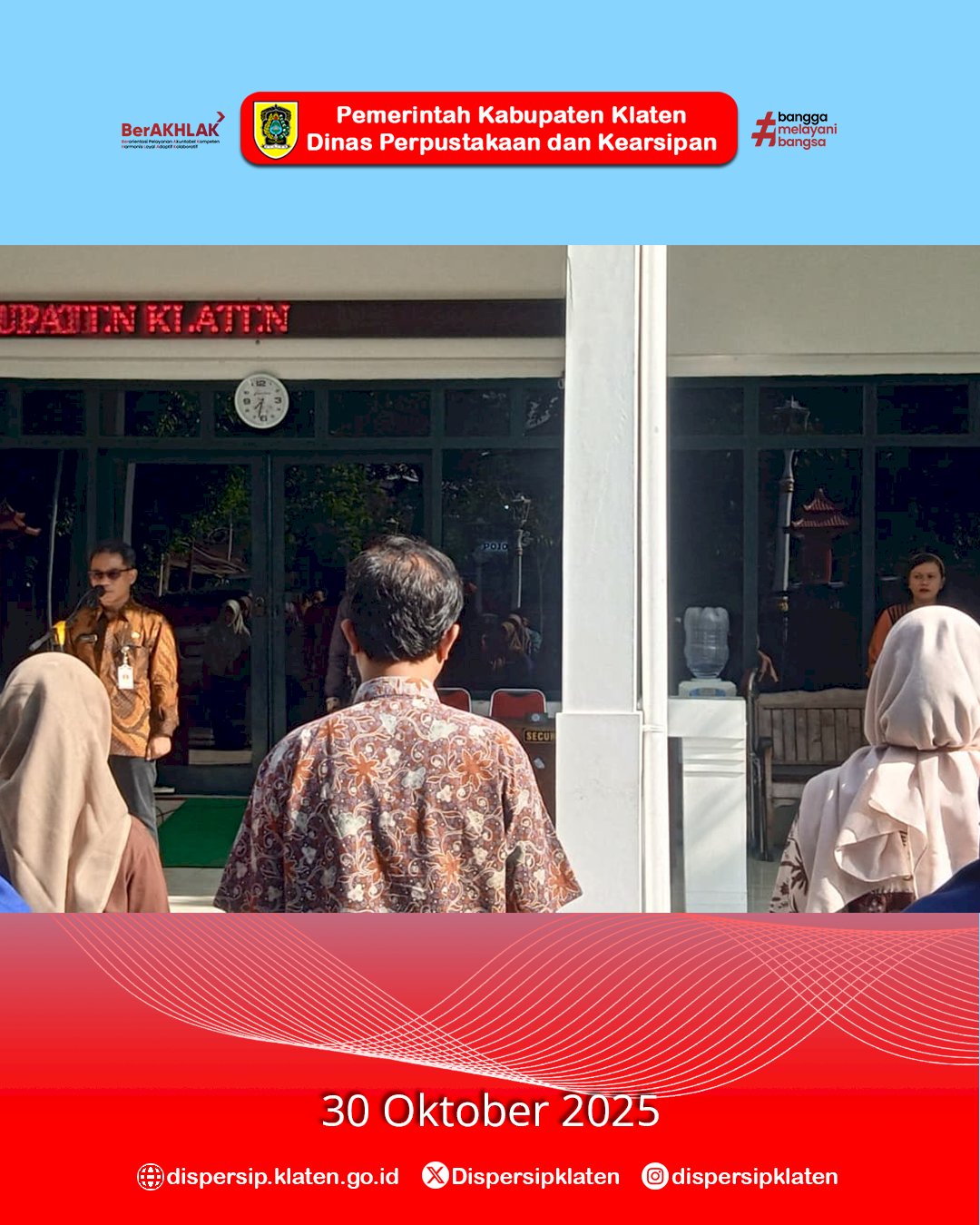 Apel Jumat Pagi Dispersip Klaten : Kepala Dinas Ajak Pegawai Perkuat Sinergi Menjelang Akhir Tahun