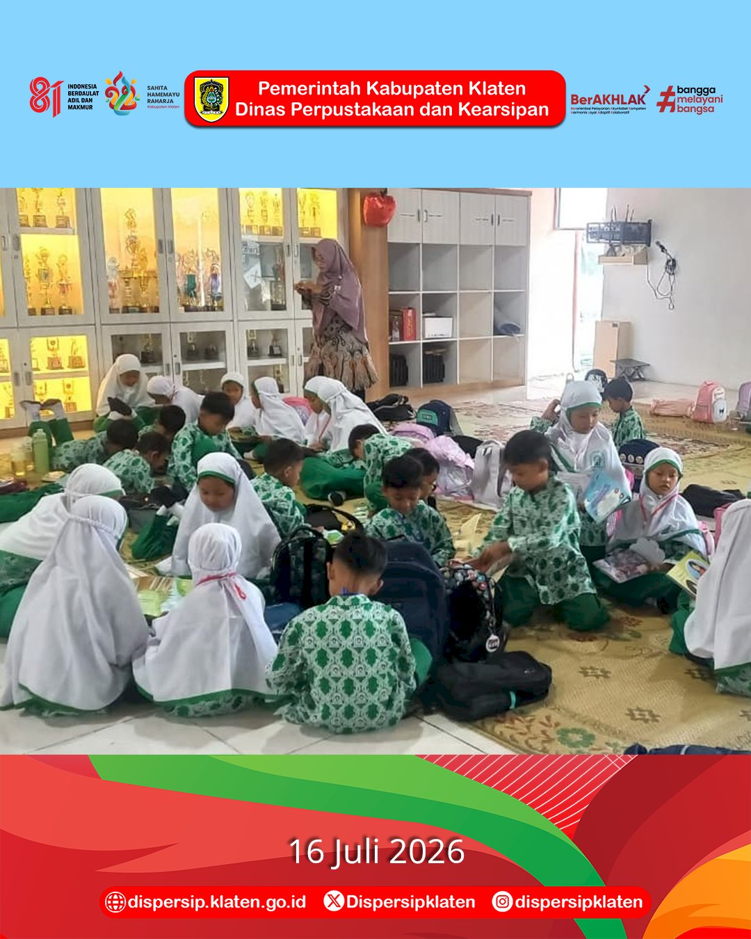 Mbak Marsini Hadirkan Keceriaan Literasi di SDIT Muhammadiyah Sinar Fajar Cawas